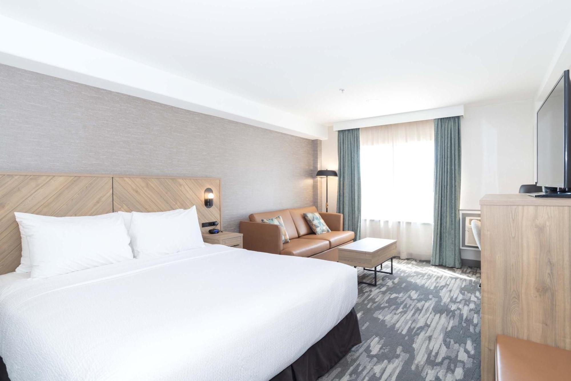 Sandman Hotel & Suites Regina Luaran gambar