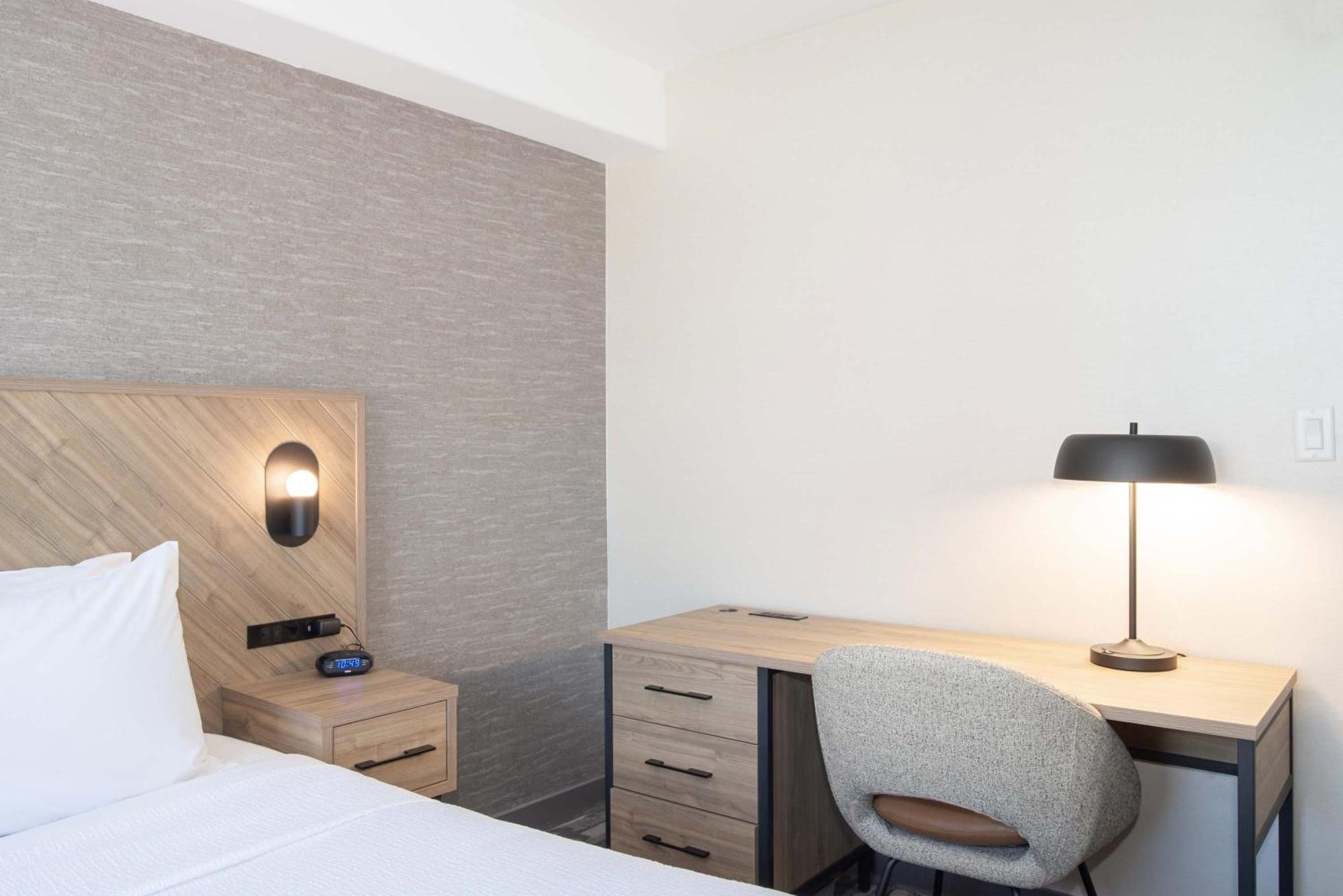 Sandman Hotel & Suites Regina Luaran gambar