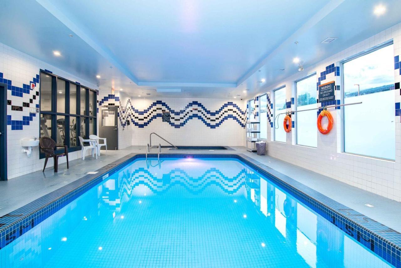 Sandman Hotel & Suites Regina Luaran gambar